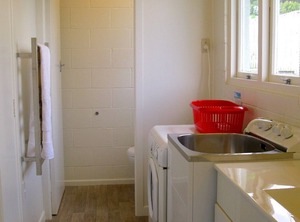 Flaxmill Bay Motel | Ferry Landing