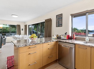 Lakeside Escape Tarawera Holiday Hamurana | Lake Tarawera