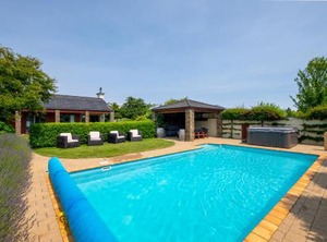 Lime Tree Lodge | Luggate