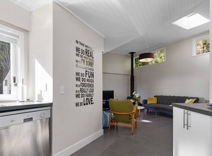 Tree Hideaway Sandspit Holiday | Snells Beach