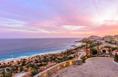 Palmilla Villa | 1200 m² Villa ∙ 6 bedrooms ∙ 12 guests