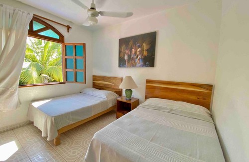 Ixtapa - Zihuatanejo Villa | 65 m² Villa ∙ 2 bedrooms ∙ 6 guests