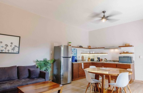 Colonos Cuzamil Apartment | Adults Only Serviced Apt + Starlink Wifi + Free Bikes + Pool #2