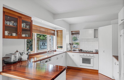 Devonport House | Bespoke Stays - Elegant Holiday Retreat