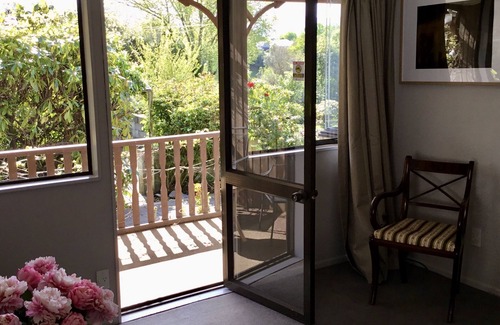 Arundel House | Comfortable house in stunning gardens
