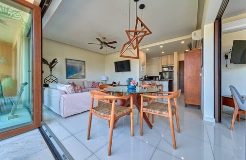Emiliano Zapata Apartment | Great Apt with King size bed - Rooftop Pool - Spa