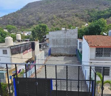 El Hujal Hotel | Hotel Central