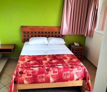 Santa Maria Ahuacatitlan Hotel | Hotel Real Santa María