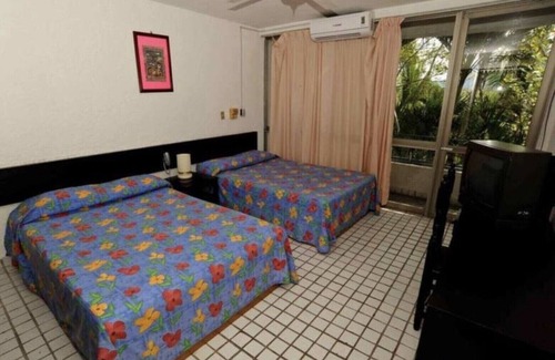 Ixtapa Hotel | Hotel Villas Paraiso/room 9