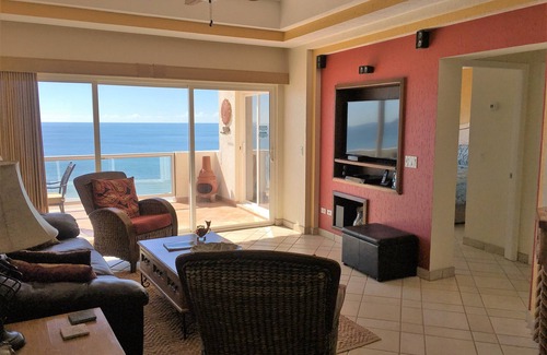 Sandy Beach Condo | Las Palmas Resort at Sandy Beach: Condo Grande 704