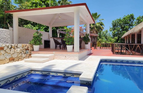 Brisas de Zicatela House | Motel ∙ 8 guests