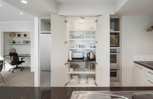 Picton Apartment | Oxleys Penthouse 506
