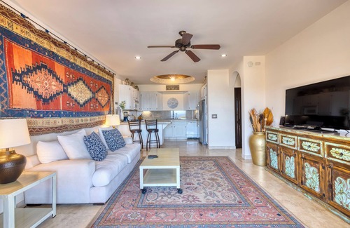 Pedregal Villa | Stunning & Stylish 11 bedroom Villa with Summer Weekly Promo and full staff!