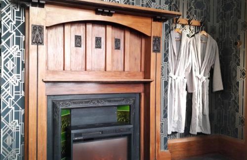 Greymouth Hostel | The Bohemian at Noah's Ark