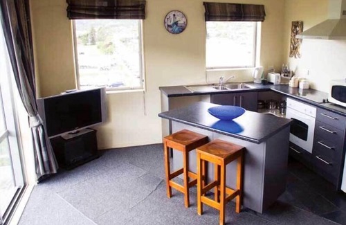 Picton Hostel | Tombstone Motel, Lodge & Backpackers