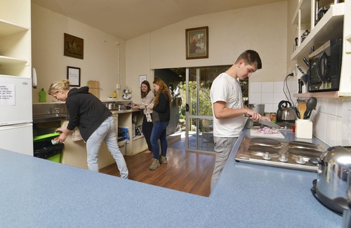 Picton Hostel | Tombstone Motel, Lodge & Backpackers