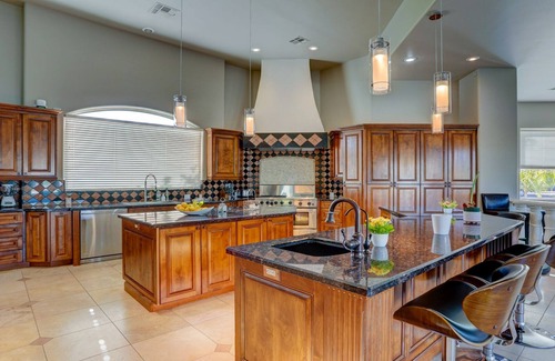 Sandahl House | Villa del Sol Amazing & Luxurious Home Resort-Style Arizona Oasis.