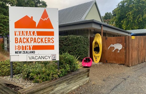 Wanaka Hostel | Wanaka Backpackers Bothy