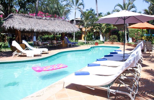 Brisas de Zicatela Apartment | 1 BR apartment w/patio, ionization pool system, 1 mn to beach, completely indep