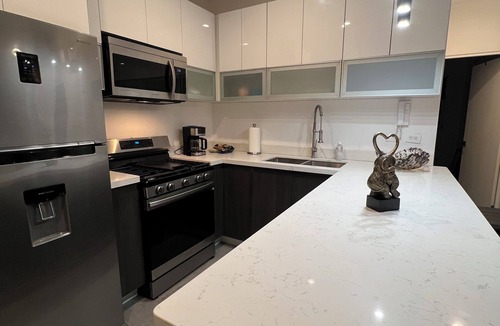 Monterrey Municipality Apartment | 2-bedroom apartment in welcoming Monterrey with AC, WiFi Balconies amazing views