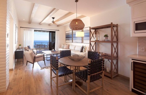 El Rosarito Apartment | 2BD Oceanfront Penthouse