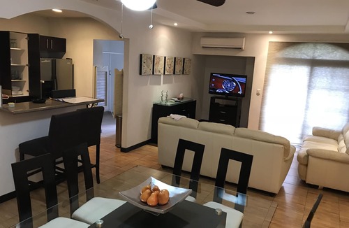 San Pedro Garza Garcia Apartment | 2BR/2BR Apartment in San Pedro Garza García (Centrito Valle)