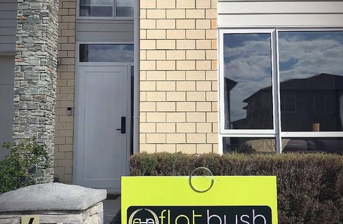 Flat Bush Apartment | 390 m² Serviced apartment ∙ 7 bedrooms ∙ 18 guests