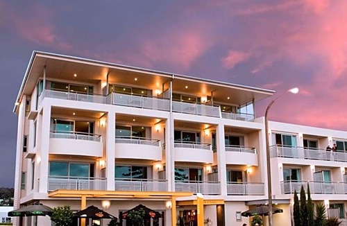 Ahuriri Hotel | 4-Star Hotel ∙ The Crown Hotel