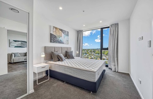 Greenlane - Ellerslie Apartment | 72 m² Apartment ∙ 2 bedrooms ∙ 4 guests