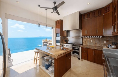 South Shore Hotel Area Villa | 9 bedroom Villa in Puerto Vallarta