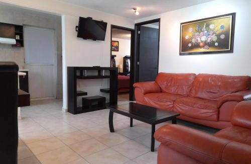 Toluca City-Centre Apartment | 90 m² Apartment ∙ 3 bedrooms ∙ 8 guests