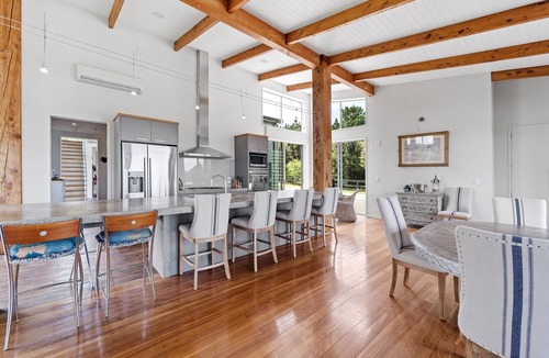 Tawharanui House | 923 Takatu - Tawharanui Peninsular Holiday Home