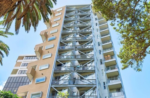 Newton Apartment | Air Scotia Tower Apartment Over the Myers Park