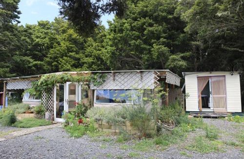 Hukerenui House | Akerama farm stay