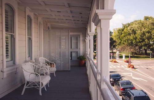 Martinborough Apartment | Altitude Apartment