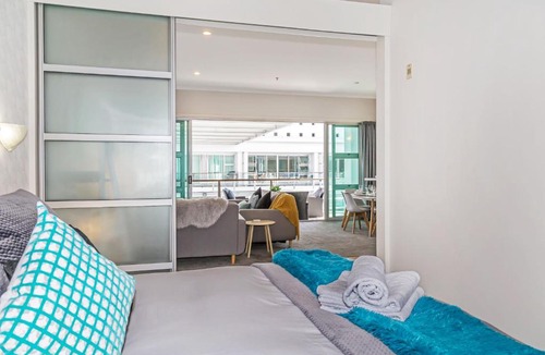 Auckland Central Business District Apartment | Amazing Viaduct 1 Bedroom