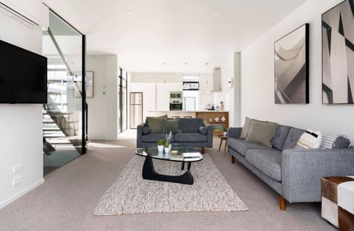 Christchurch City Centre Apartment | Architectural Urban Diamond