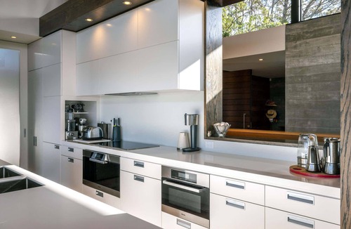 Ostend House | Aumoana | Stay Waiheke