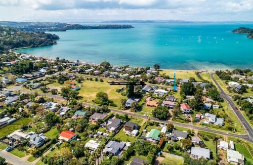 Blackpool House | Bach 14 - Stay Waiheke