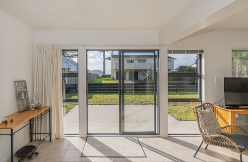 Pauanui House | Beach View Bliss - Pauanui Holiday Home