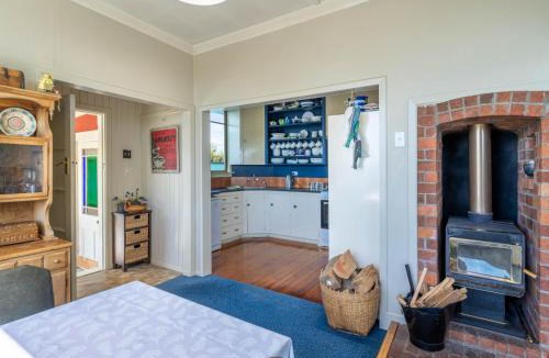 Riverton House | Beachhouse View