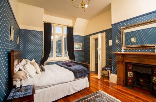 Nelson South House | Beautiful Large Suite, Central Nelson self contained for 2 Seaviews - Deck