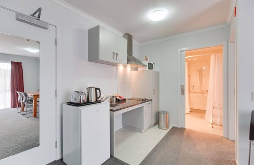 Petone Hotel | BKs Premier Motel Esplanade
