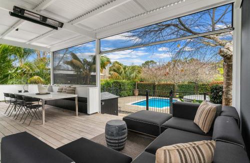 Matakana House | Board and Batten - Matakana Holiday Home