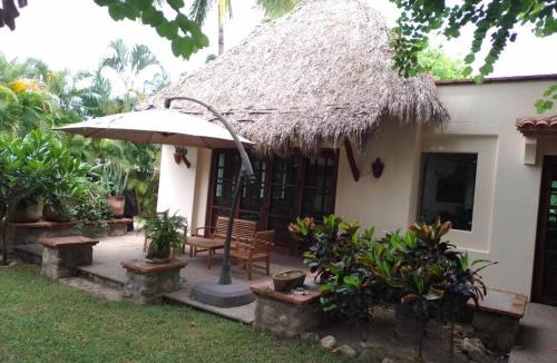 Lo de Marcos House | Casa Ixchel