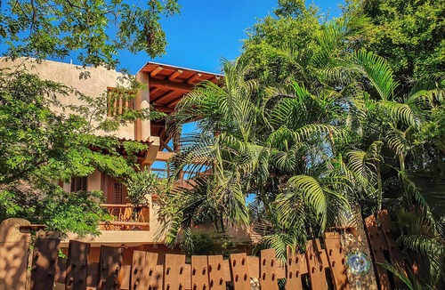 Centro Apartment | Casa Linda - Ground floor 1 bed Seaside apartment in Zihuatanejo with pool