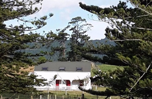 Otaki House | Castlehill Barnstay Rural retreat