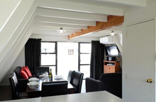 Ohakune House | Central Ski Chalet - Ohakune Holiday Home