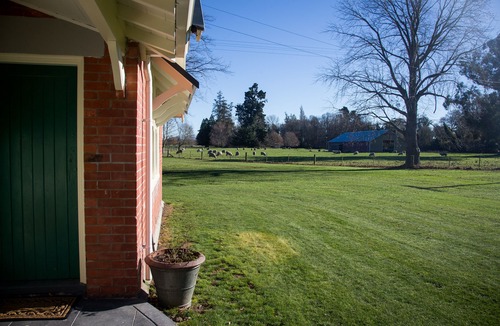 Coldstream House | Coldstream Estate - The Whare