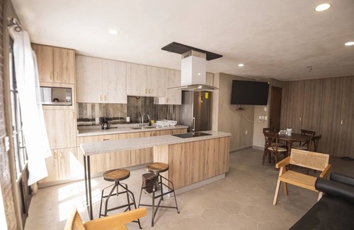 Guadalupe Apartment | Contemporary apartment in San Miguel de Allende